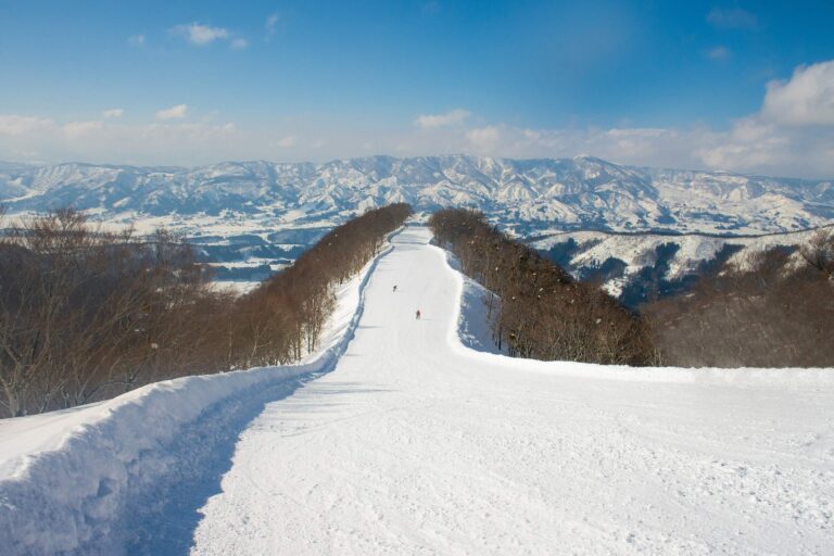 Central Japan Nagano, Nozawa Onsen ski resort destinations